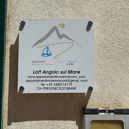 Loft Angolo Sul Mare Letojanni Eksteriør billede